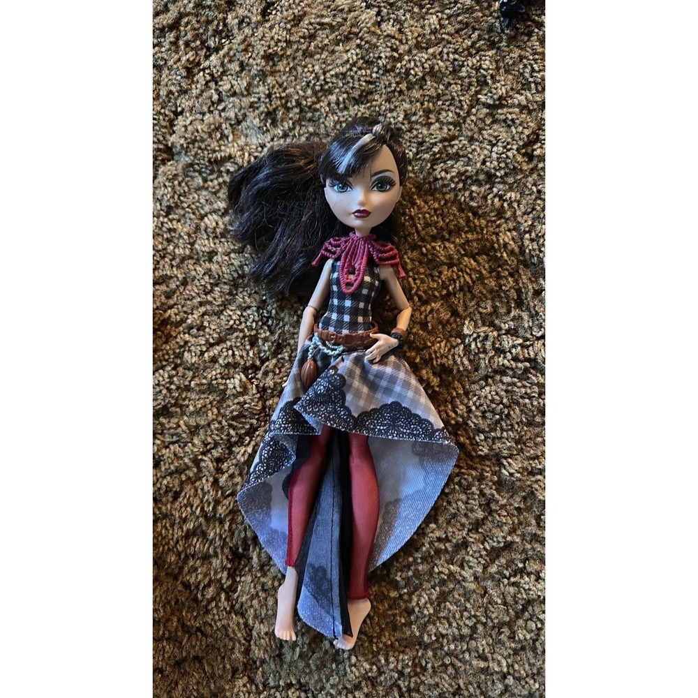 Ever After High Legacy Day Cerise Hoods Doll